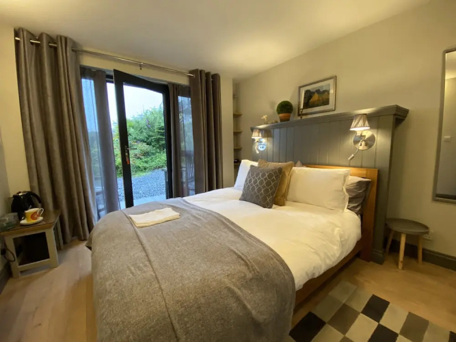 Downton Lodge Country B&B