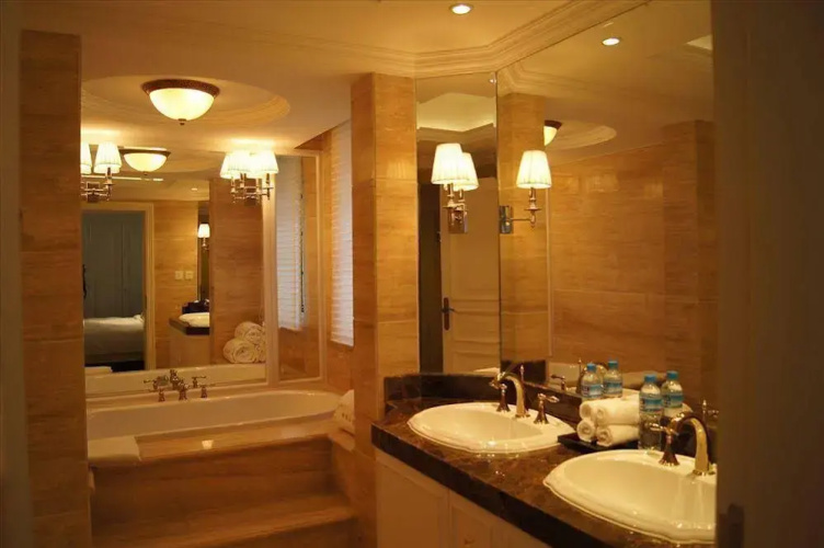 Imperial Palace Club