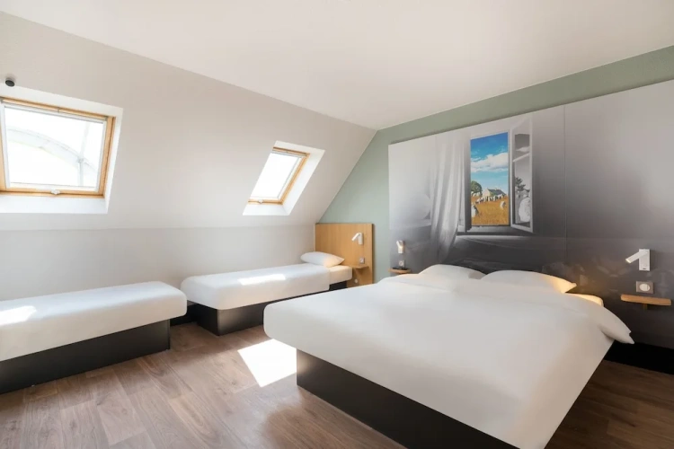 Quadruple room
