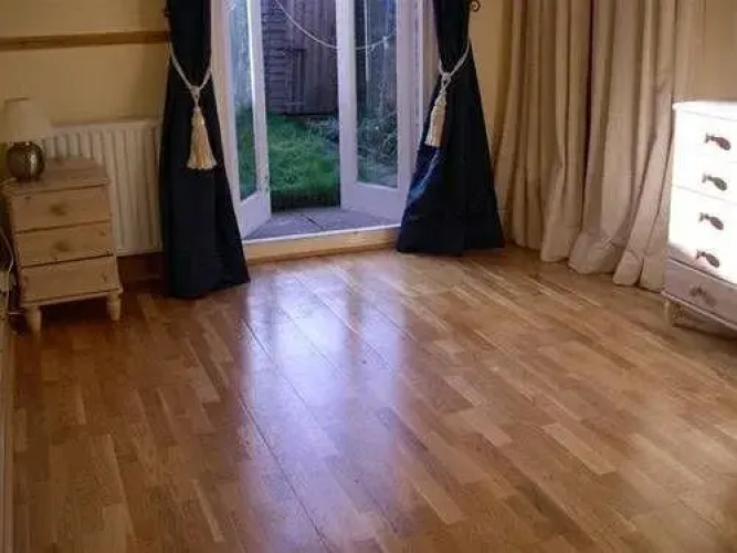 Lodge NW2