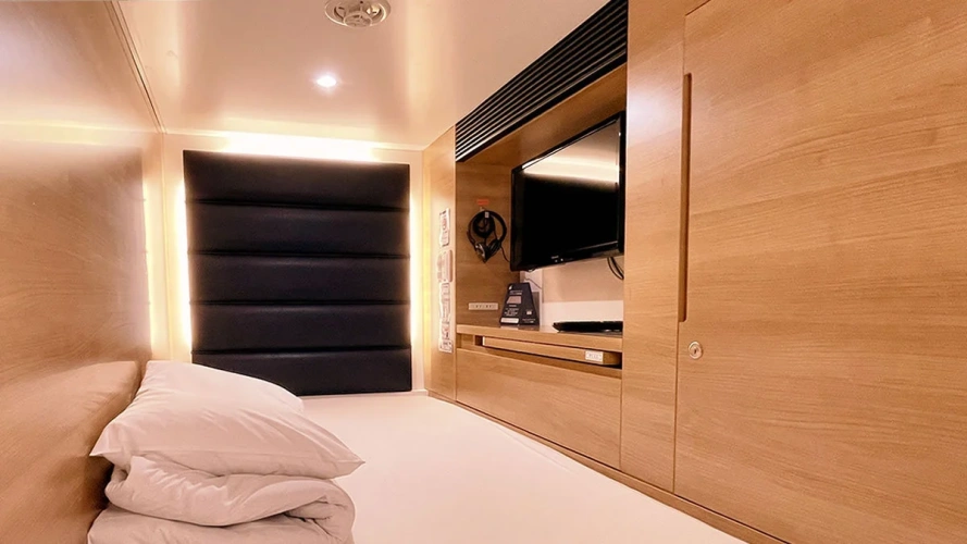 Bed in Dorm (male dorm)