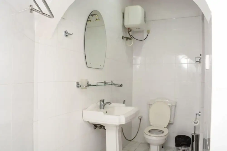 Deluxe Twin room with balcony and with view