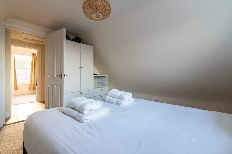 Beautiful Two Bedroom Abode In Clapham