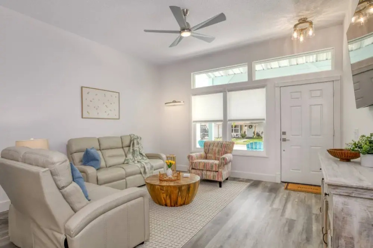 Aqua Palms Cottage