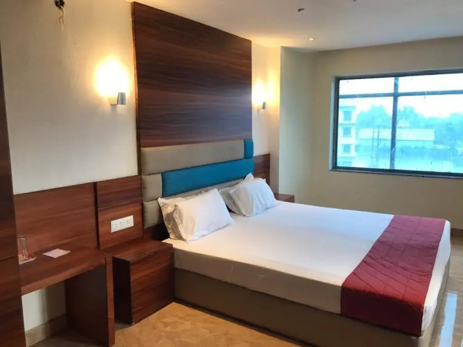 Kings Crown Hotel- Saltlake