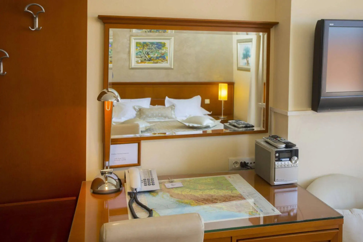 Royal Suites