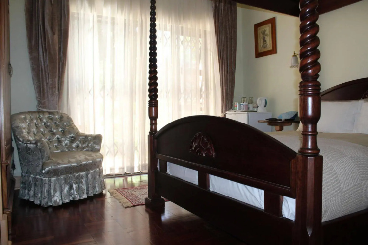 Mendelssohn Manor Guest House