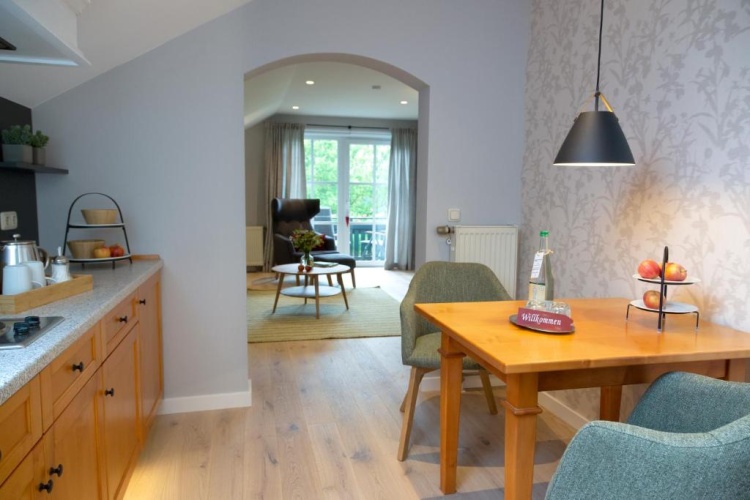 Suite with balcony