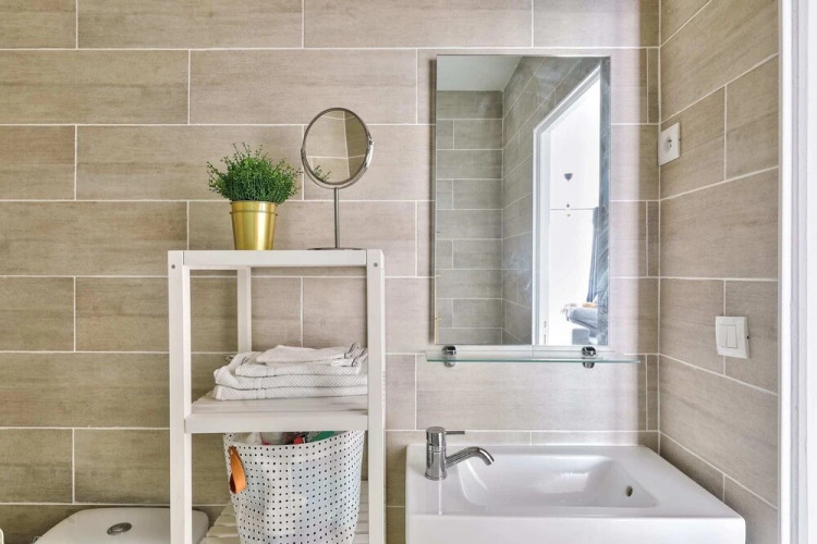 Charming 2 Room Apartment With Balcony - Paris 8ème - Featured