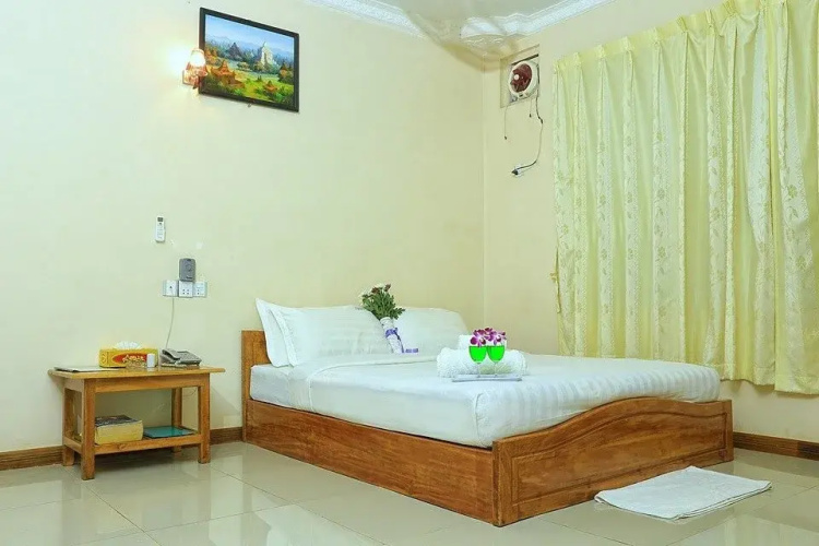 Sawasdee Hotel