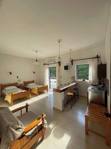 Aeolos Apartments
