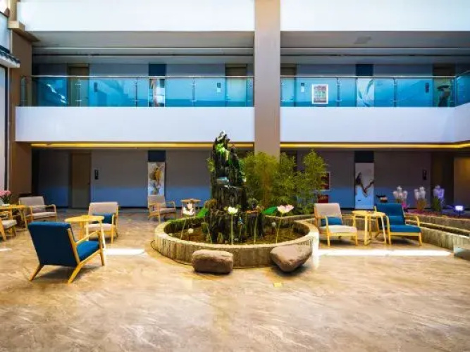 Jinglan Holiday Hotel