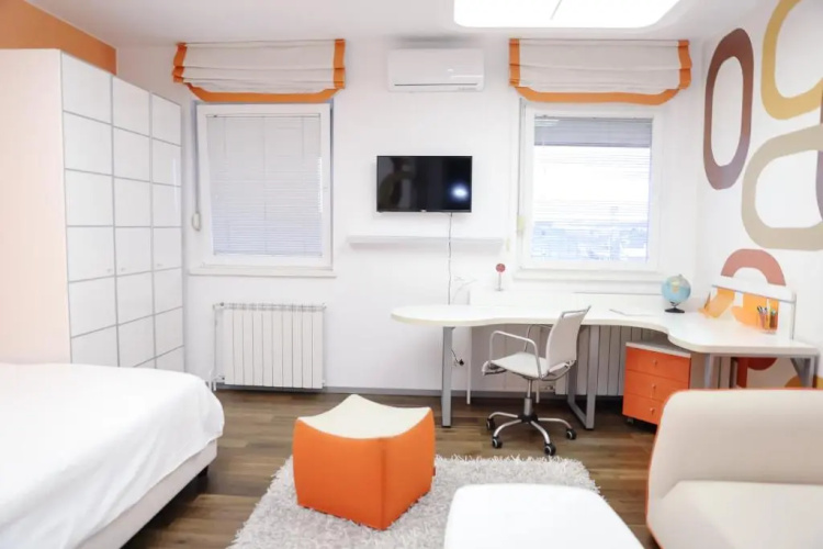 STATUS Superior Apartments