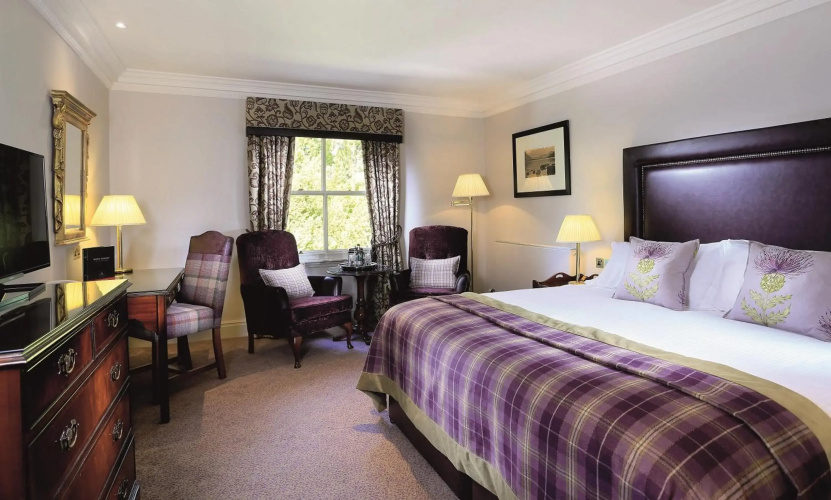 Macdonald Leeming House