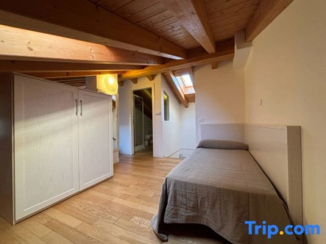 3 Bedrooms Apartment