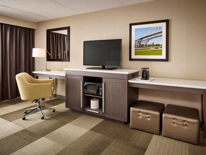 Hampton Inn by Hilton Sarnia/Point Edward