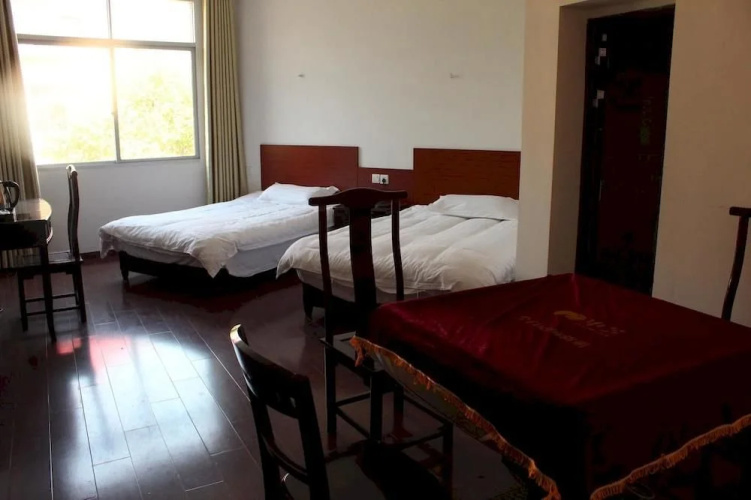 Lushan Nanmen Hotel