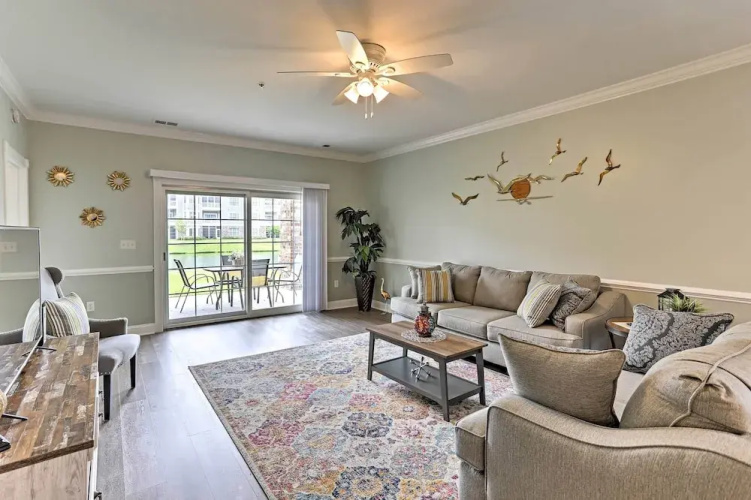 Myrtle Beach Resort Condo Near Golf & Ocean!