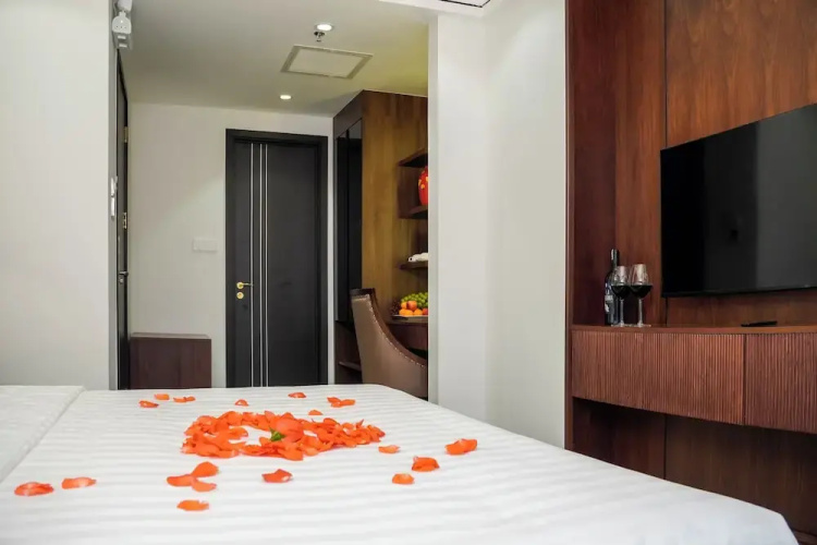 Blubiz Hotel 6