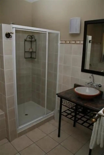 Everglades Hotel & Conference Centre