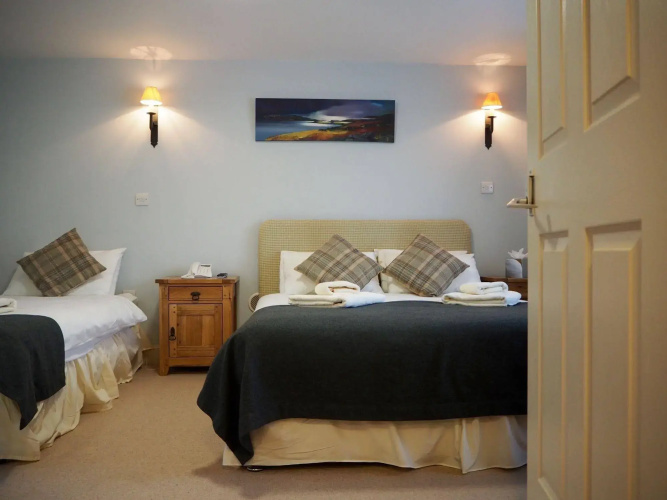 The Loch Ness Inn