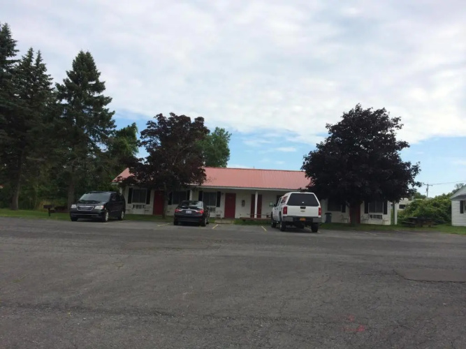 Portlodge Motel