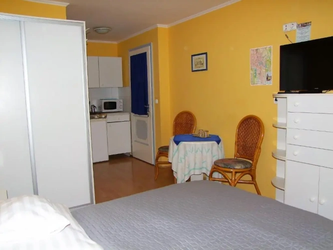 Studio with balcony and with view