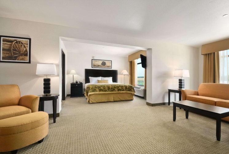 Double Suite