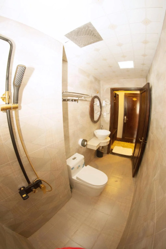Adam Sapa Hotel
