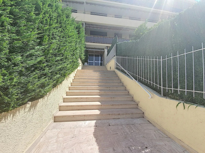 T2 Arcole avec parking