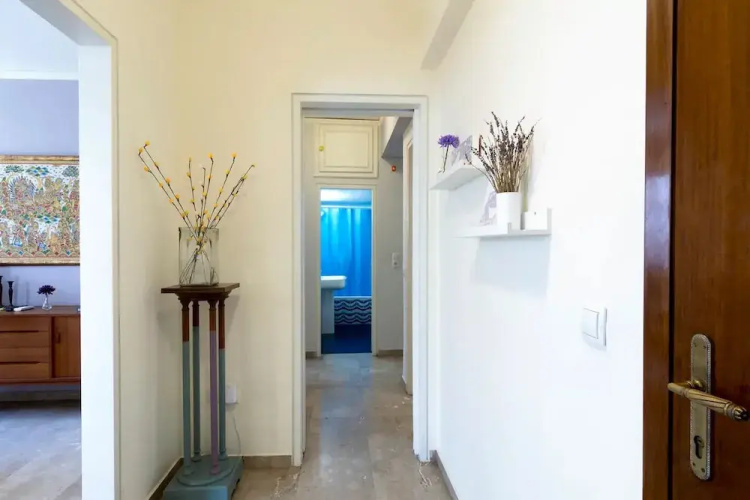 Vintage style 2 bedroom apartment near Acropolis