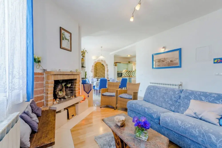Apartment Blue Oasis