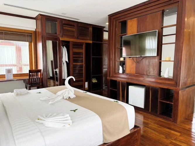Luxury Double Suite with balcony and with view