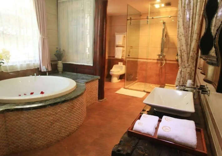Lijiang Zhongyuehui Hotel
