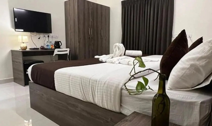 Fabhotel I Live Inn