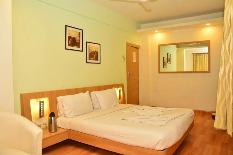 Hotel Sai Sahavas