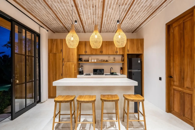 Alicante Villa by Betterplace
