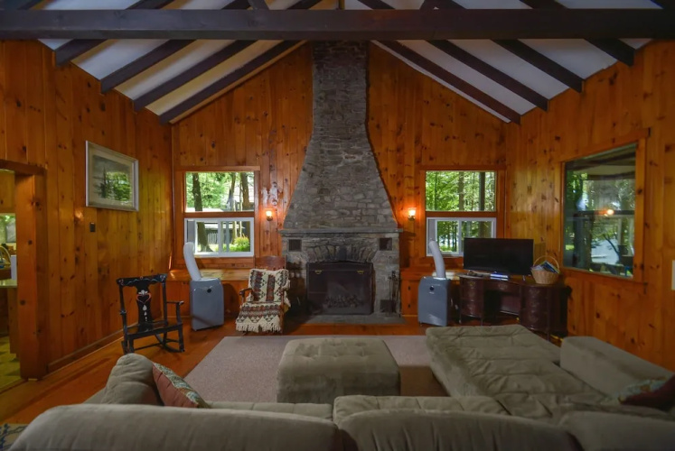 Buxton Cottage 3 Bedroom House