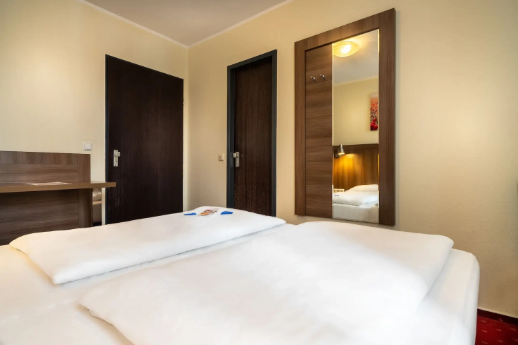 Hotel Leonet
