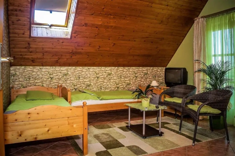 Standard Studio
