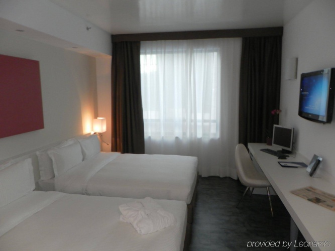 IH Hotels Milano Lorenteggio photo 19