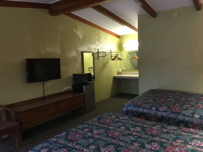 Family Budget Inn