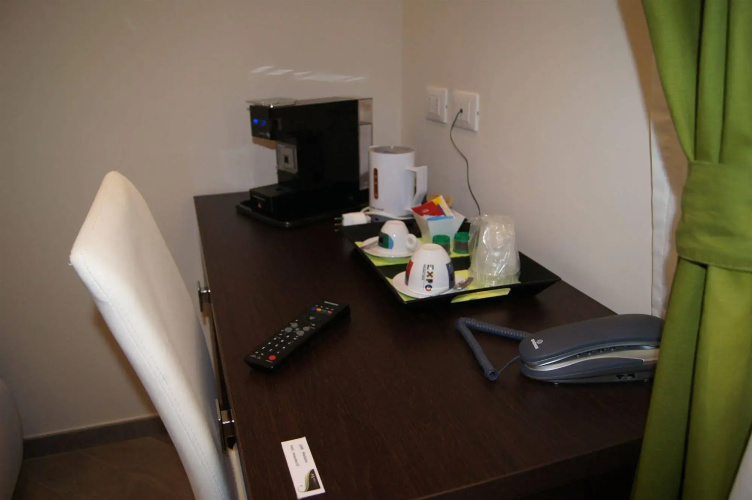 Mia Suites