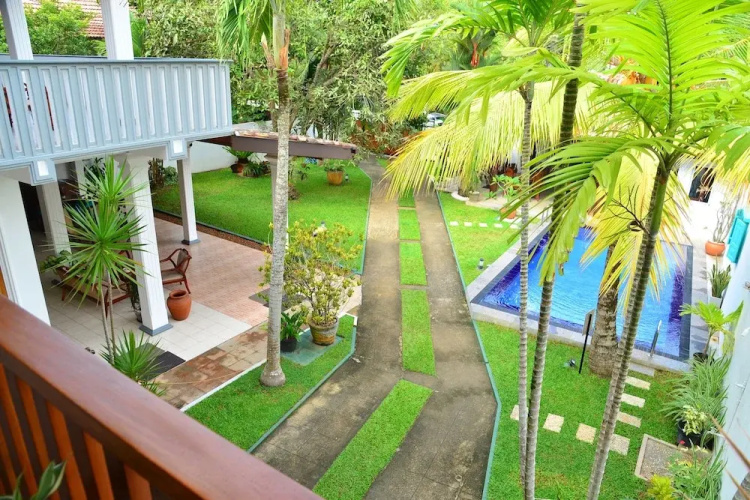 Surf Villa