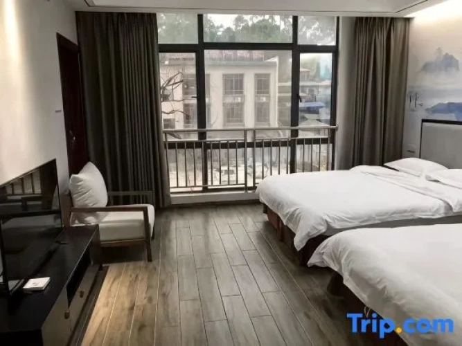 Economy Twin room