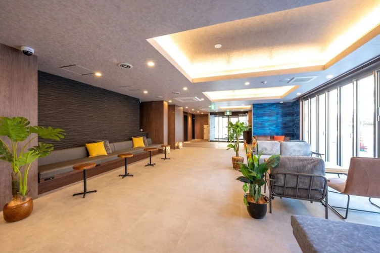Naha Crystal Hotel