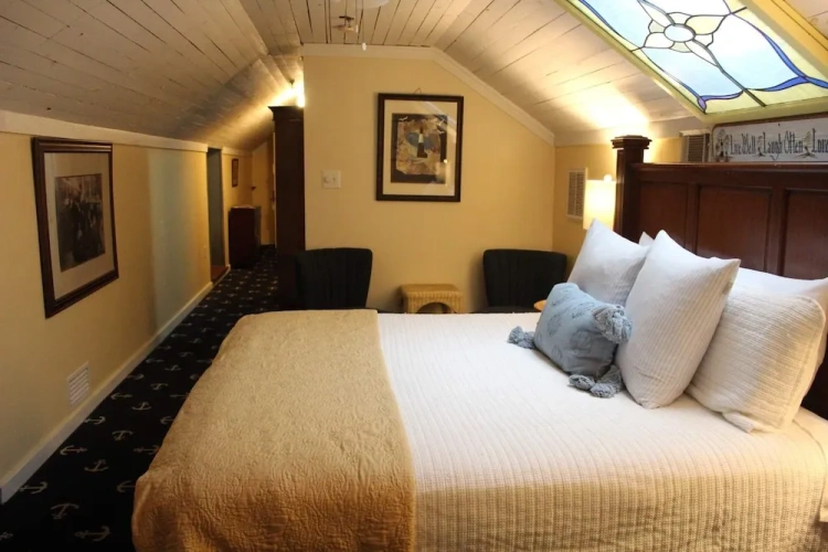 Standard Double room with balcony and with view