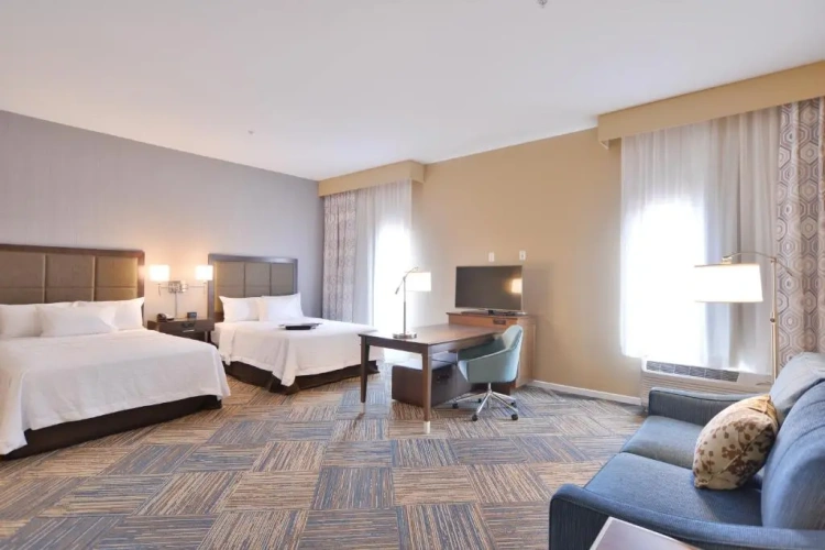 Quadruple Suite