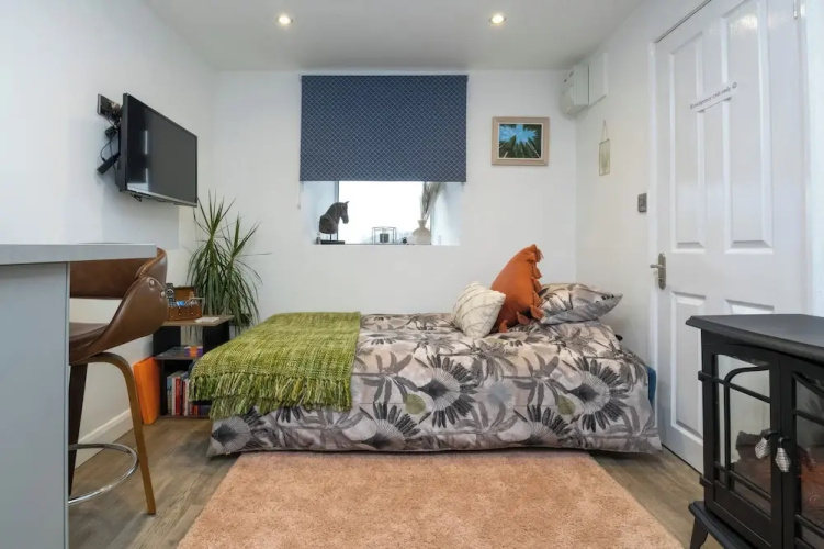 Duck Tavern Annexe