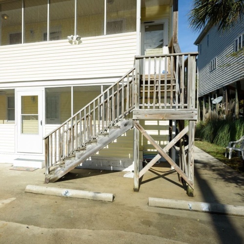 Cottage with balcony